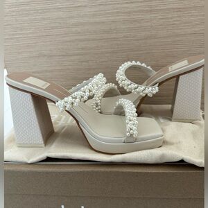 COPY - Brand new in box DOLCE VITA heels